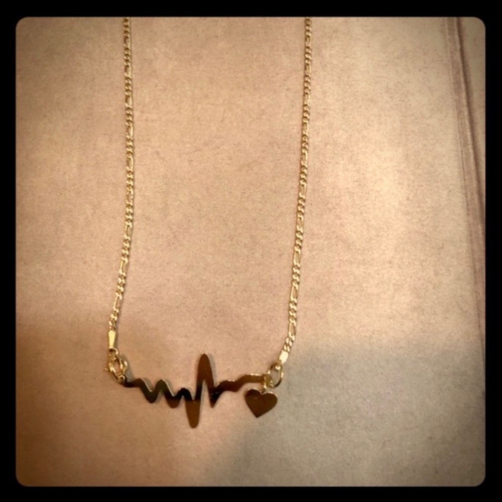 14 K GOLD HEARTBEAT NECKLACE